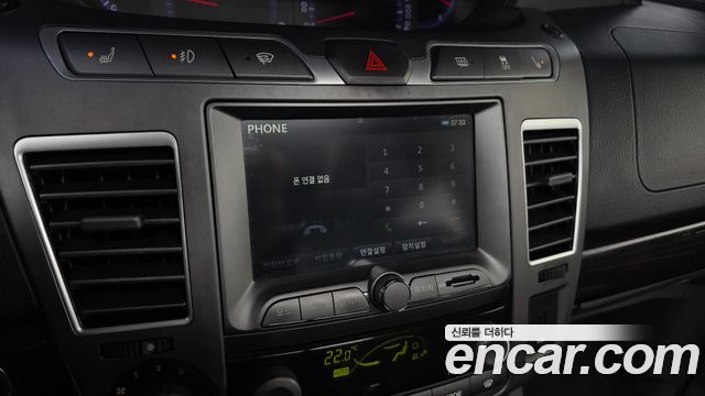 KG Mobility (SsangYong) Korando Turismo 4WD RX 11-seater 2016 — фото 15