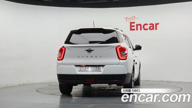 KG Mobility (SsangYong) Tivoli Air Diesel RX 2WD 2017 — фото 4