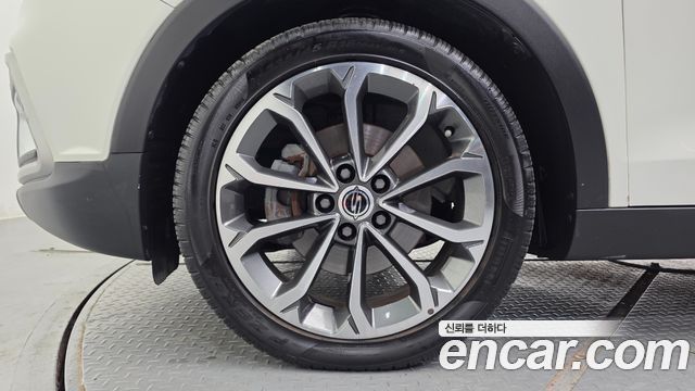 KG Mobility (SsangYong) Tivoli Air Diesel RX 2WD 2017 — фото 5