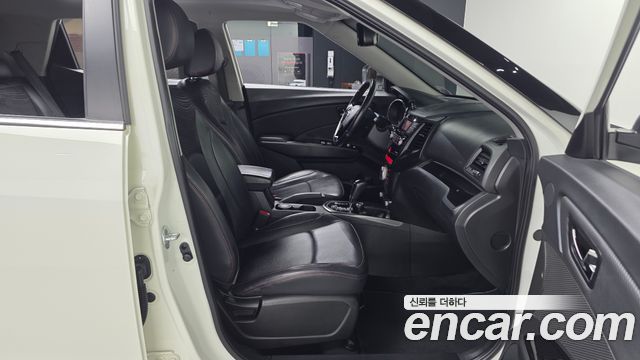 KG Mobility (SsangYong) Tivoli Air Diesel RX 2WD 2017 — фото 11