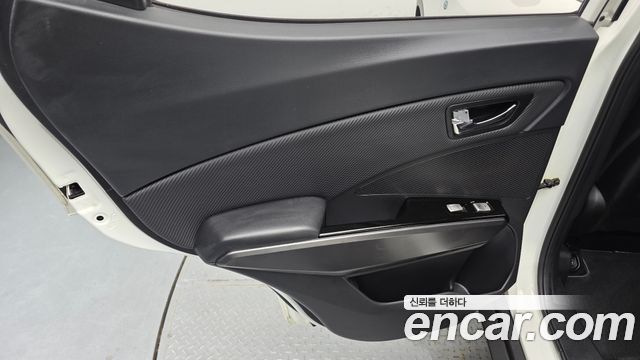 KG Mobility (SsangYong) Tivoli Air Diesel RX 2WD 2017 — фото 25
