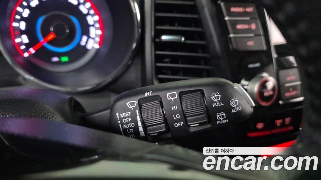 KG Mobility (SsangYong) Tivoli Air Diesel RX 2WD 2017 — фото 27