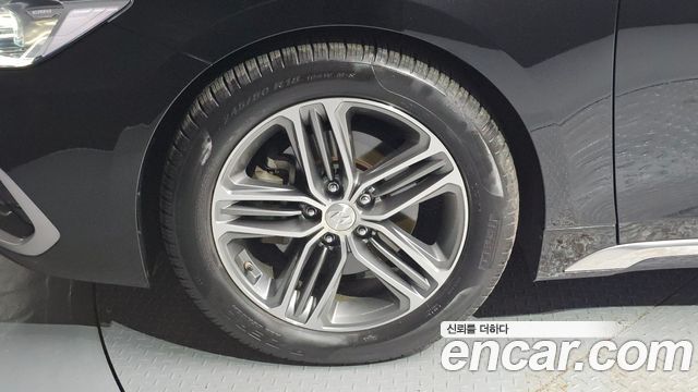 Hyundai Grandeur (IG) 3.0 LPi Exclusive (Rental Car) 2017 — фото 5