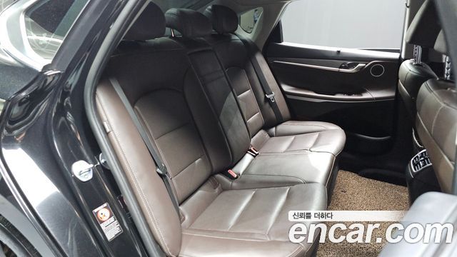 Hyundai Grandeur (IG) 3.0 LPi Exclusive (Rental Car) 2017 — фото 11