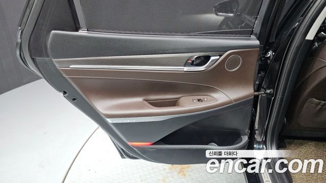 Hyundai Grandeur (IG) 3.0 LPi Exclusive (Rental Car) 2017 — фото 25