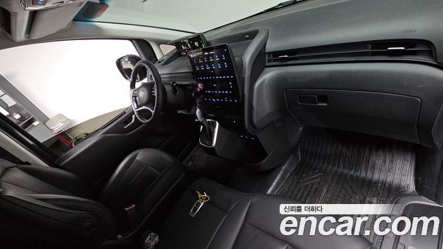 Hyundai Staria Cargo 3-Seater Modern 2024 — фото 7