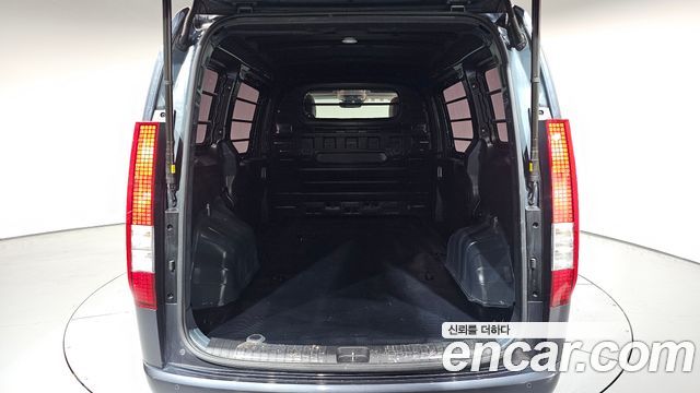 Hyundai Staria Cargo 3-Seater Modern 2024 — фото 20