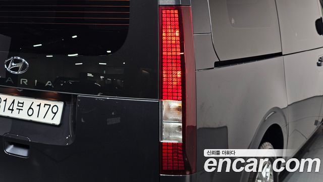 Hyundai Staria Cargo 3-Seater Modern 2024 — фото 23