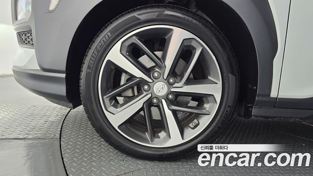 Hyundai Kona 1.6 Turbo 2WD Premium 2018 — фото 5