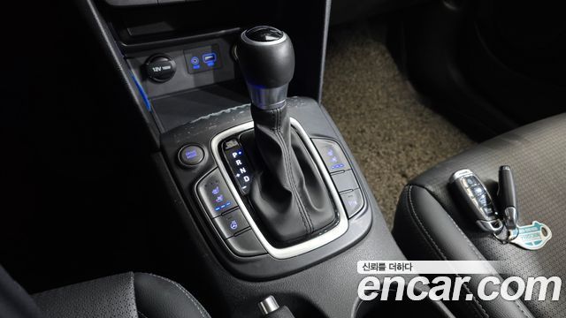 Hyundai Kona 1.6 Turbo 2WD Premium 2018 — фото 9