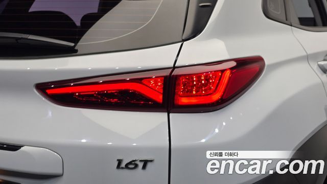 Hyundai Kona 1.6 Turbo 2WD Premium 2018 — фото 23