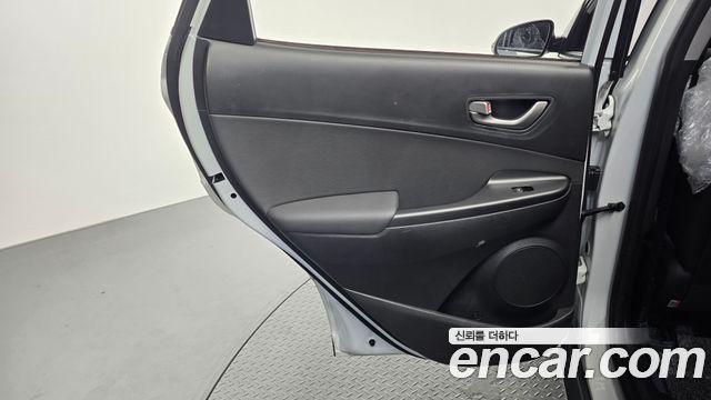 Hyundai Kona 1.6 Turbo 2WD Premium 2018 — фото 25