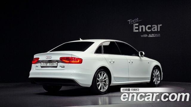 Audi A4 35 TDI Quattro Prestige B8 2015 — фото 2