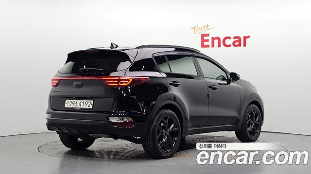 Kia Sportage The Bold Diesel 2.0 2WD Signature Gravity 2021 — фото 2