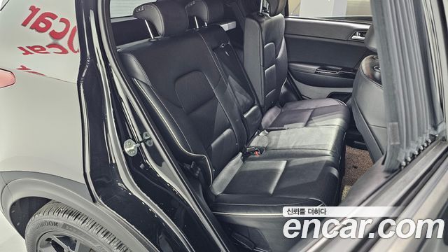 Kia Sportage The Bold Diesel 2.0 2WD Signature Gravity 2021 — фото 11