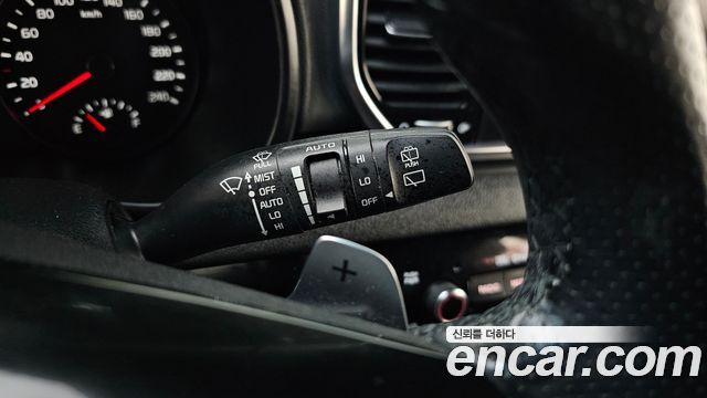 Kia Sportage The Bold Diesel 2.0 2WD Signature Gravity 2021 — фото 17
