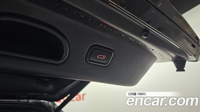 Kia Sportage The Bold Diesel 2.0 2WD Signature Gravity 2021 — фото 27