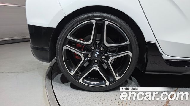 Hyundai Veloster (JS) 2.0 N 2019 — фото 5