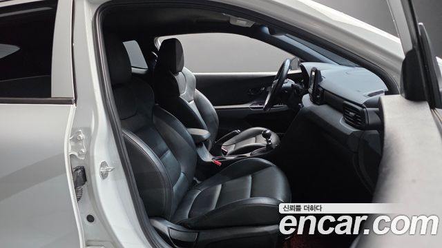Hyundai Veloster (JS) 2.0 N 2019 — фото 11