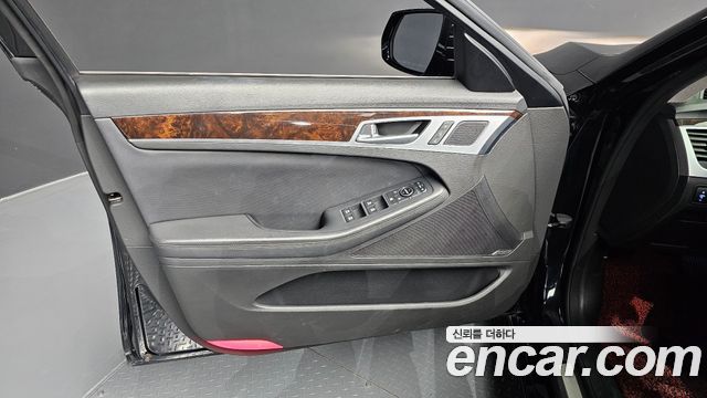 Hyundai Genesis (DH) G330 Premium AWD 2016 — фото 24