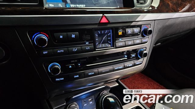 Hyundai Genesis (DH) G330 Premium AWD 2016 — фото 32