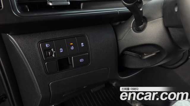 Hyundai Staria Tourer 9-Seater Modern 2023 — фото 12