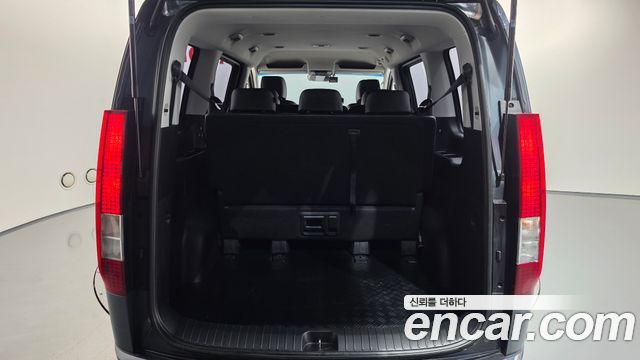 Hyundai Staria Tourer 9-Seater Modern 2023 — фото 18