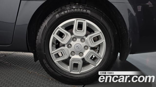 Hyundai Staria Tourer 9-Seater Modern 2023 — фото 21