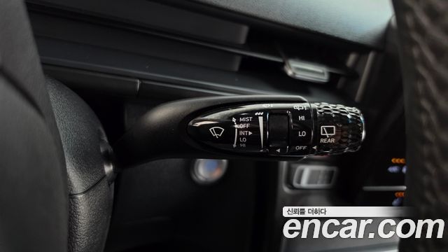 Hyundai Staria Tourer 9-Seater Modern 2023 — фото 32