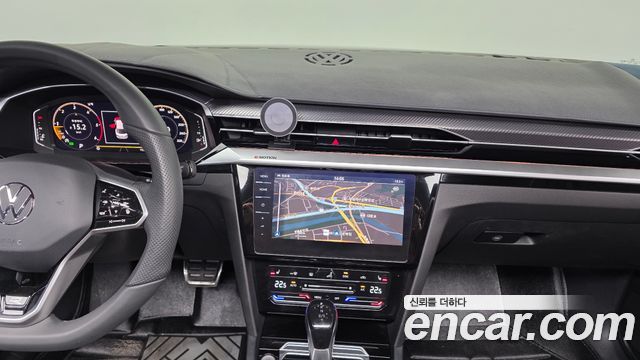 Volkswagen Arteon 2.0 TDI R-LIINE 4Motion 2022 — фото 18