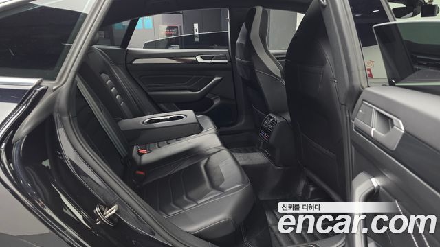 Volkswagen Arteon 2.0 TDI R-LIINE 4Motion 2022 — фото 32