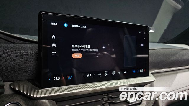 Ford Explorer (VI) 2.3 Platinum 4WD 2025 — фото 29