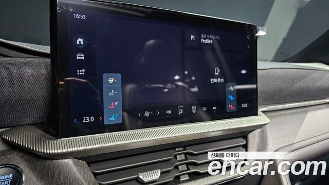 Ford Explorer (VI) 2.3 Platinum 4WD 2025 — фото 30