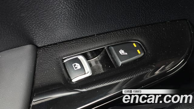 Kia Mohave The Master Diesel 3.0 4WD 5-Seater Platinum 2023 — фото 19