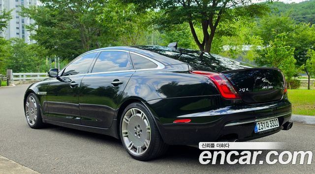 Jaguar XJ 3.0 SC AWD Portfolio LWB X351 2018 — фото 6