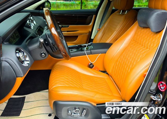 Jaguar XJ 3.0 SC AWD Portfolio LWB X351 2018 — фото 9