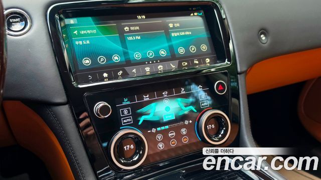 Jaguar XJ 3.0 SC AWD Portfolio LWB X351 2018 — фото 12