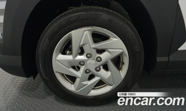 Hyundai Kona (SX2) Gasoline 1.6 Turbo 2WD Modern 2023 — фото 5