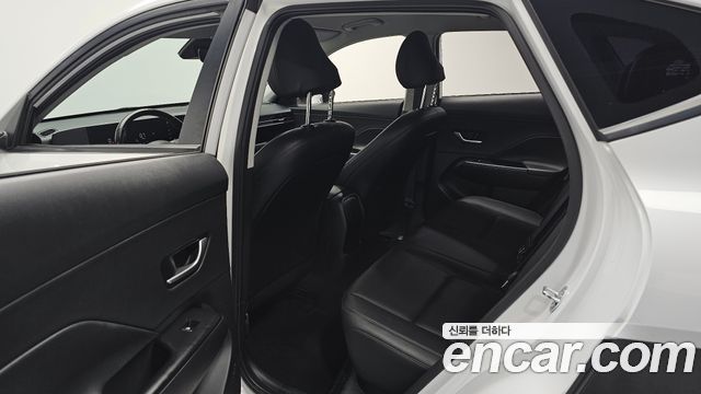 Hyundai Kona (SX2) Gasoline 1.6 Turbo 2WD Modern 2023 — фото 12