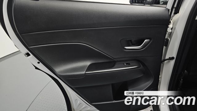Hyundai Kona (SX2) Gasoline 1.6 Turbo 2WD Modern 2023 — фото 25
