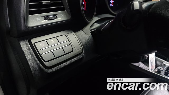KG Mobility (SsangYong) Tivoli Armor VX 2WD 2018 — фото 17