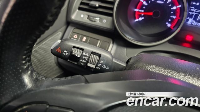 KG Mobility (SsangYong) Tivoli Armor VX 2WD 2018 — фото 29