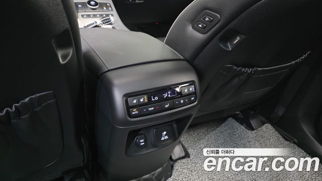 Hyundai Palisade Diesel 2.2 2WD Prestige 2022 — фото 19