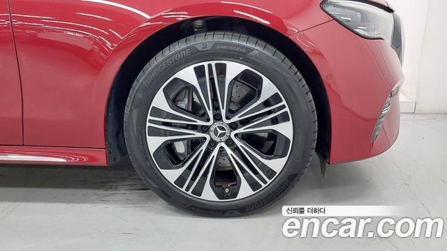 Mercedes-Benz E-Class (W214) E350e 4MATIC 2025 — фото 5