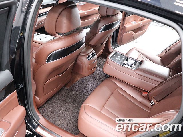 Genesis G90 (RS4) Gasoline 3.5 Turbo 2WD 2023 — фото 15