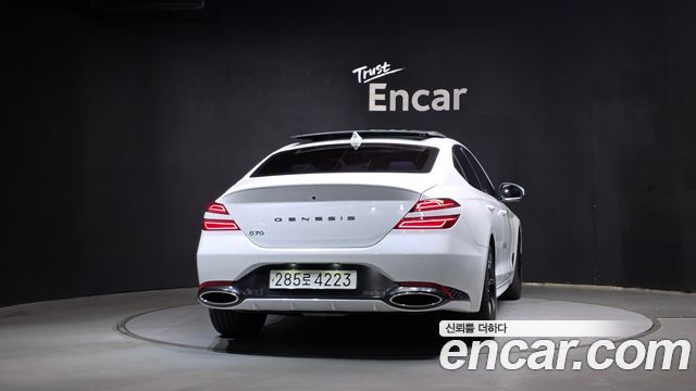 Genesis G70 Gasoline 2.0T 2WD 2023 — фото 4