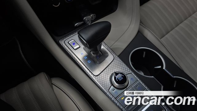 Genesis G70 Gasoline 2.0T 2WD 2023 — фото 9