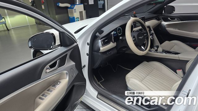 Genesis G70 Gasoline 2.0T 2WD 2023 — фото 10