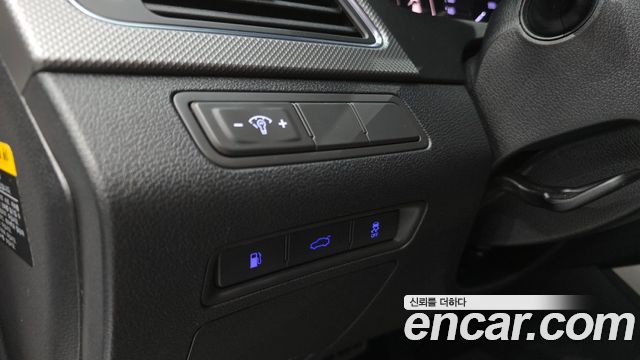 Hyundai Sonata (LF) LPI Premium Special 2015 — фото 18