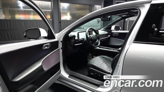 Hyundai Ioniq 6 Long Range Exclusive + 2023 — фото 10